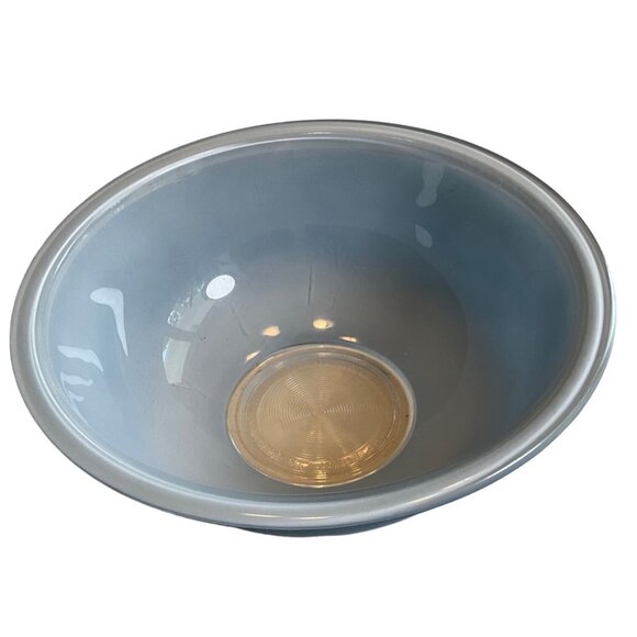 Pyrex 2.5L Moody Blues Mixing Serving Bowl Clear‎ Bottom Minor Imperfections - Picture 2 of 7